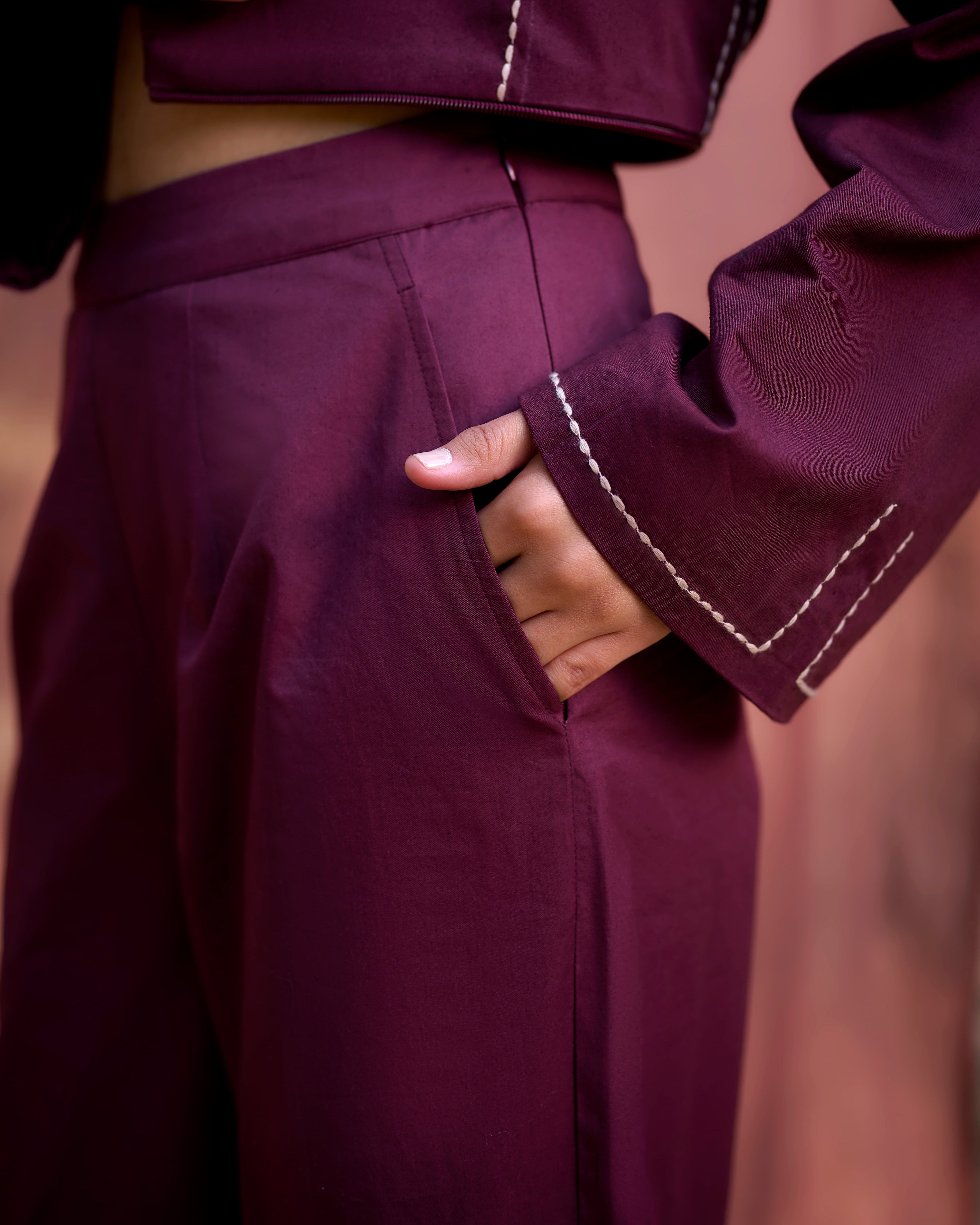 Solid Side Pockets Trousers - Burgundy