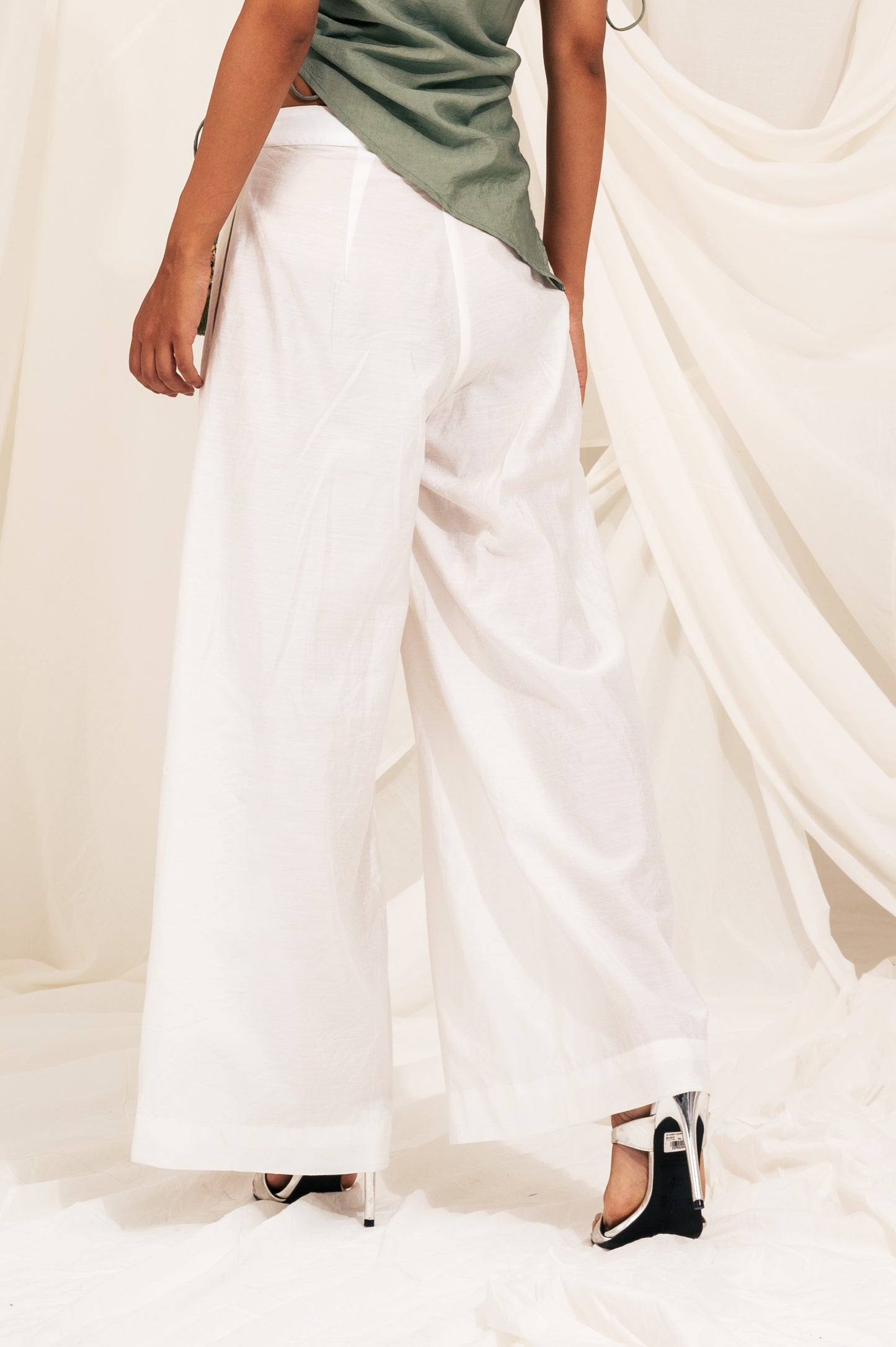 White wide leg trousers