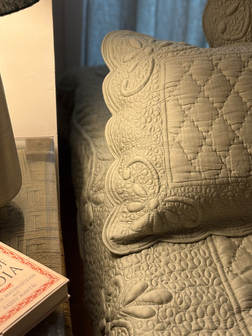 Meher - Trapunto Quilt - Light Green