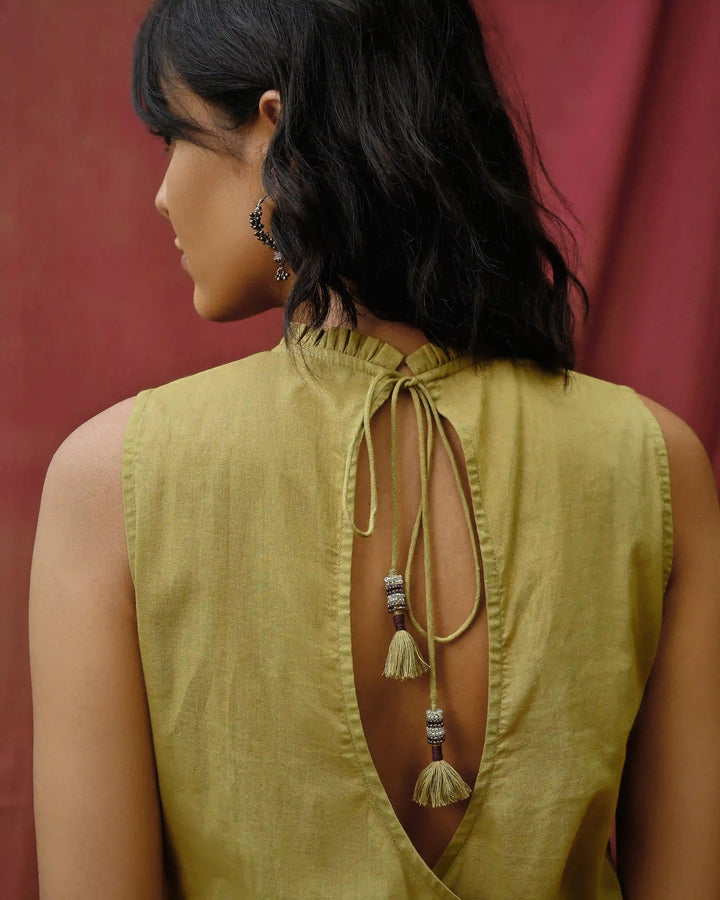 Keyhole High Neck Top - Green