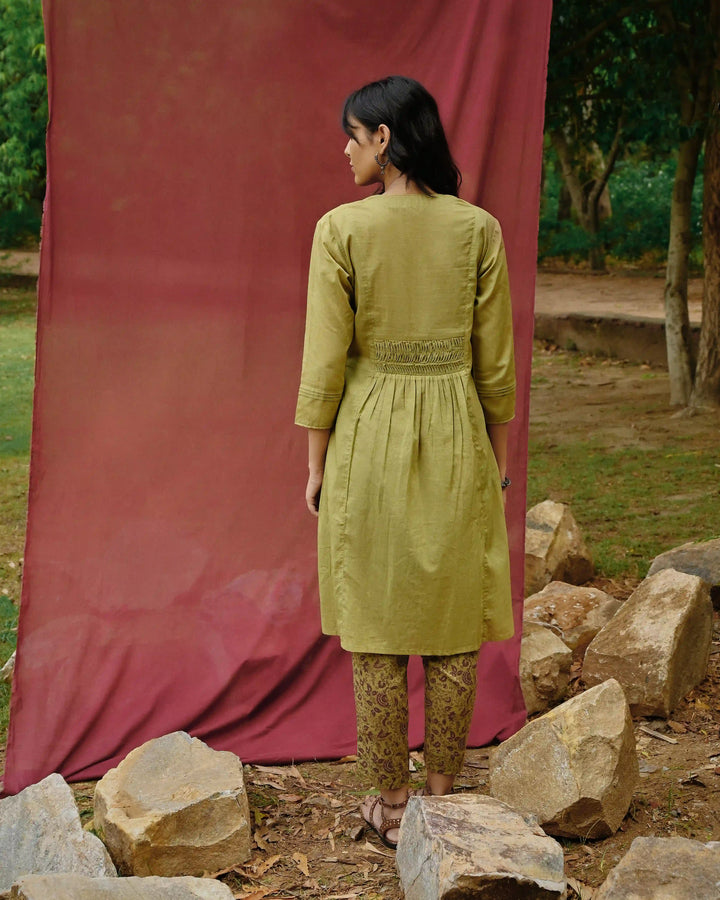 Slit Button Up Kurta - Green